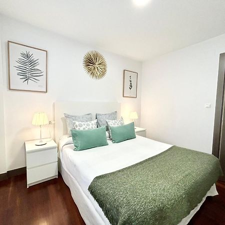 Apartamento Apto Urbanización Piscina Céntrico Garaje Incluido Castro Urdiales Exterior foto