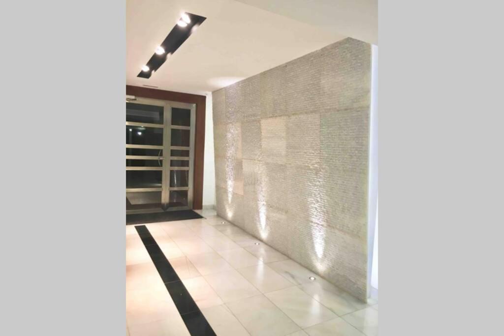 Apto Urbanización Piscina Céntrico Garaje Incluido Castro Urdiales Exterior foto