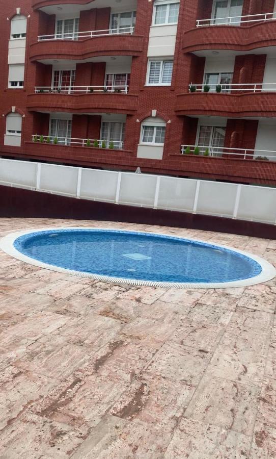 Apartamento Apto Urbanización Piscina Céntrico Garaje Incluido Castro Urdiales Exterior foto